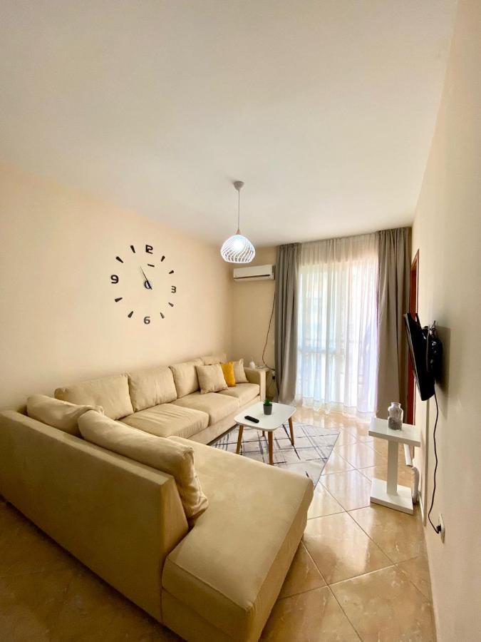 Chlo Apartment 2 تيرانا المظهر الخارجي الصورة
