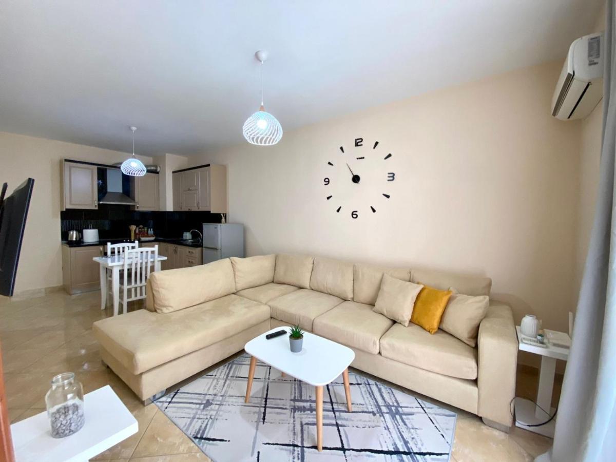 Chlo Apartment 2 تيرانا المظهر الخارجي الصورة
