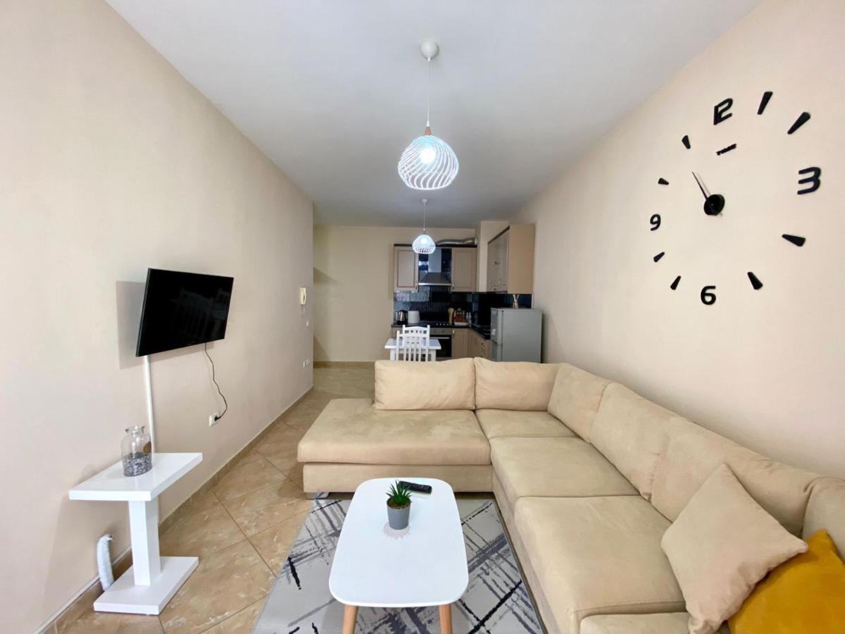 Chlo Apartment 2 تيرانا المظهر الخارجي الصورة