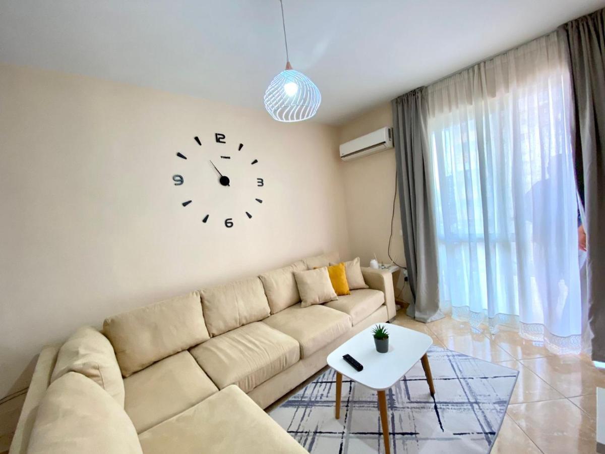 Chlo Apartment 2 تيرانا المظهر الخارجي الصورة